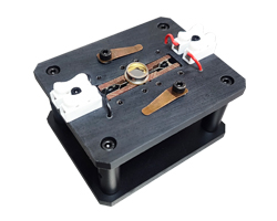 Special fixtures for photodetectors, ensuring smooth operation of photodetection response tests